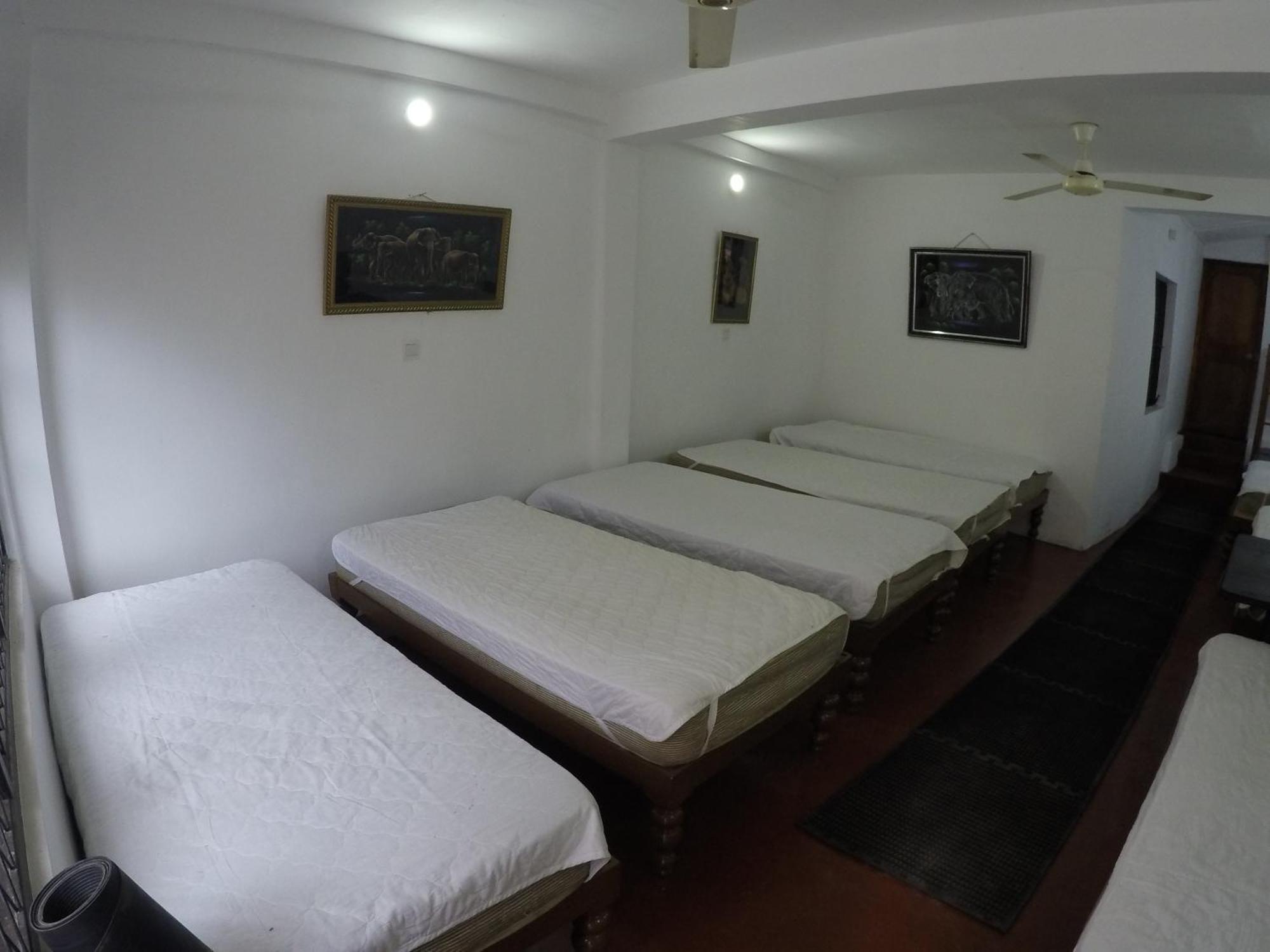 Hotel Sunray Κάντι Εξωτερικό φωτογραφία