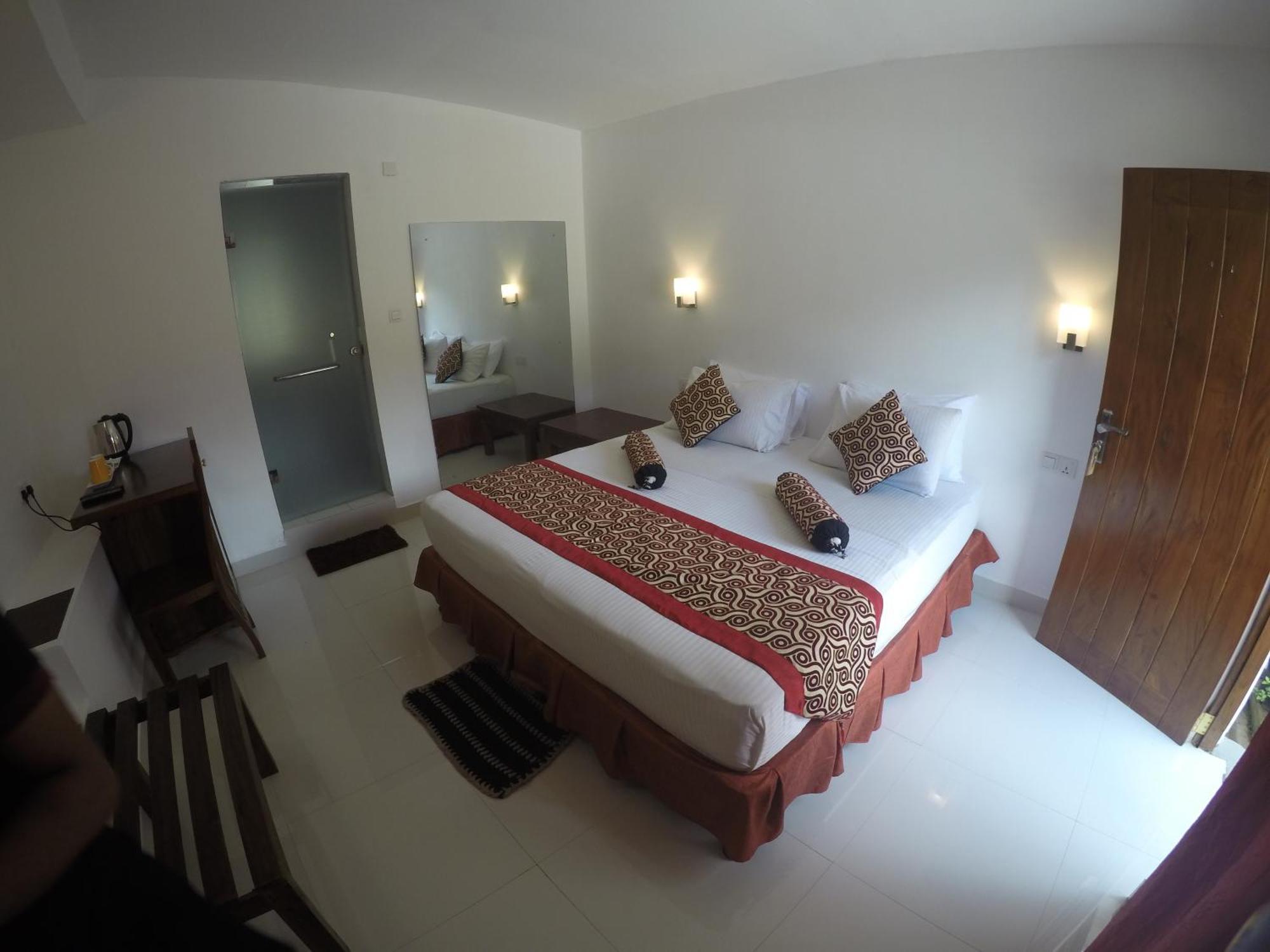 Hotel Sunray Κάντι Εξωτερικό φωτογραφία