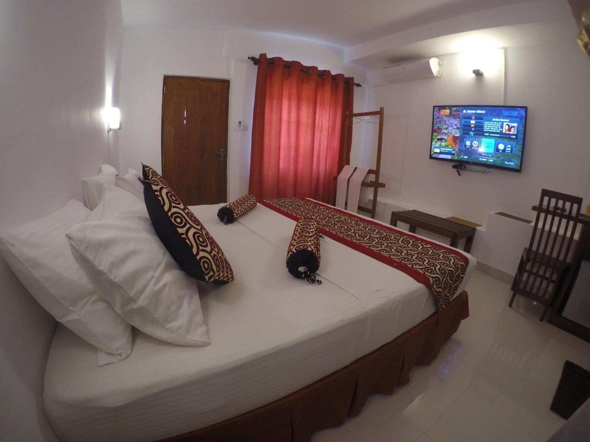 Hotel Sunray Κάντι Εξωτερικό φωτογραφία