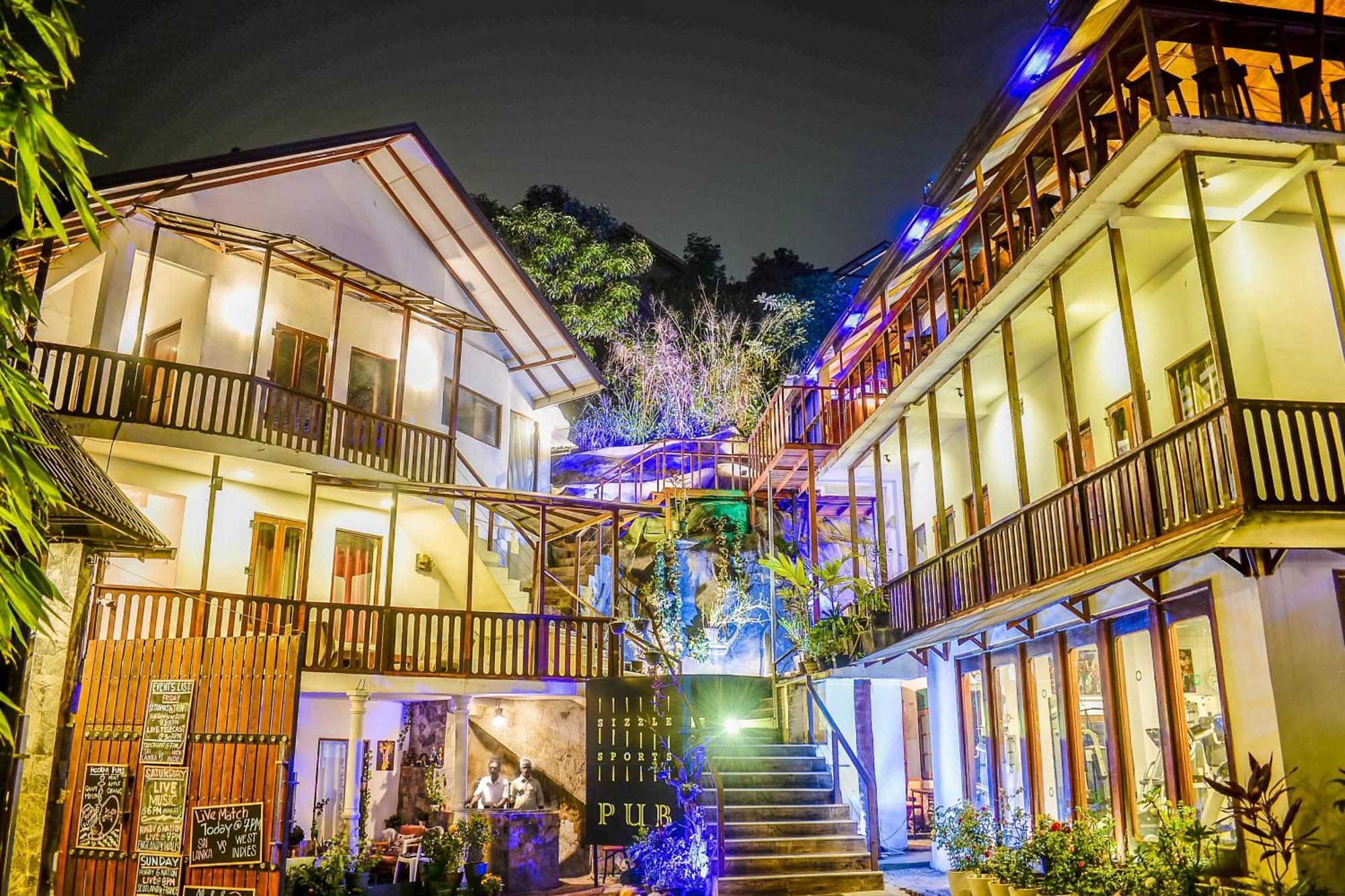 Hotel Sunray Κάντι Εξωτερικό φωτογραφία
