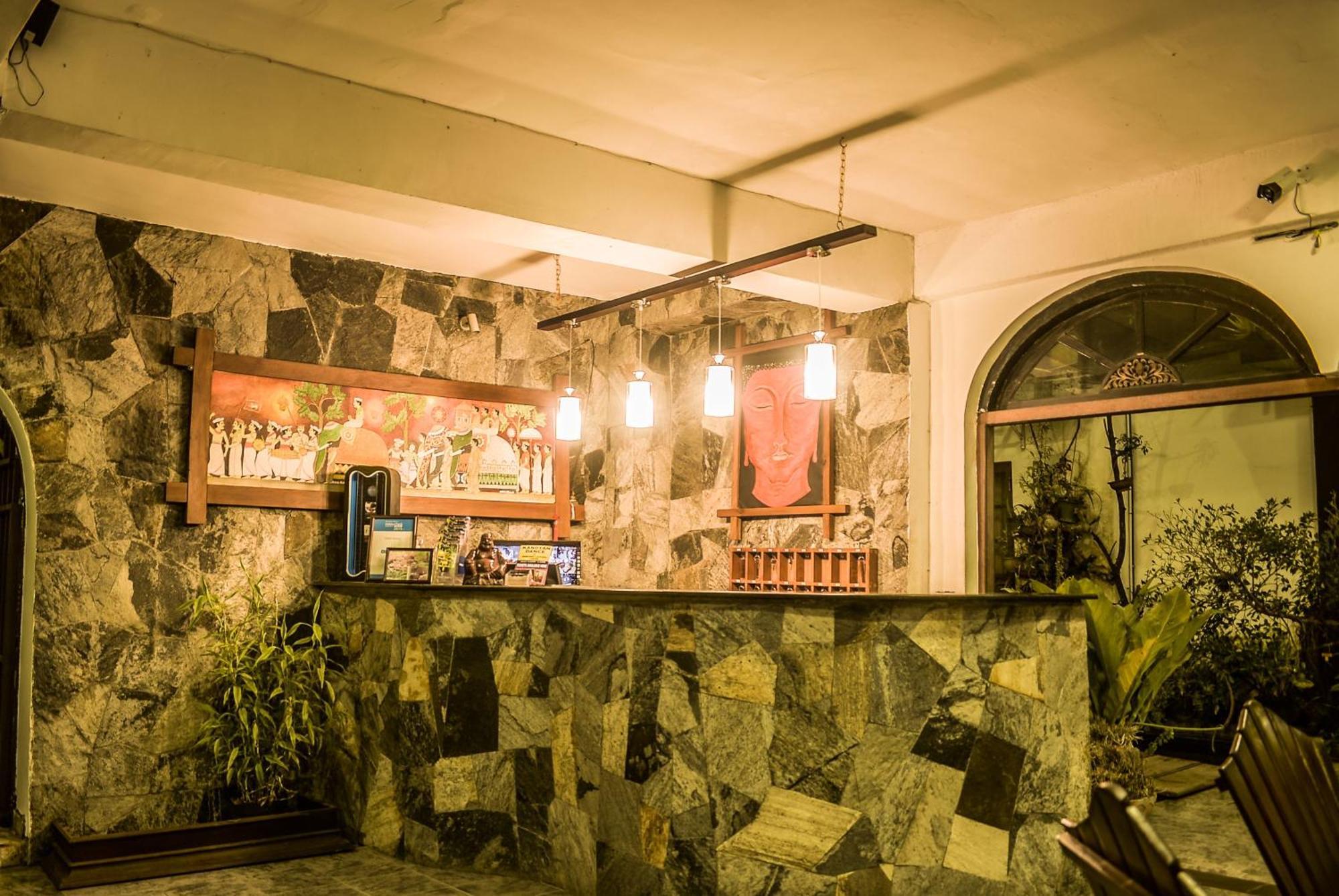 Hotel Sunray Κάντι Εξωτερικό φωτογραφία